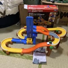 トミカ トミカシステム 5WAY ダブルリフト どうろセット (初回版