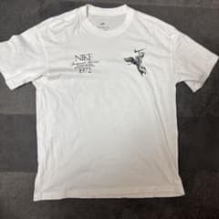 NIKE ON THE WINGS OF VICTORY Tシャツのサムネイル