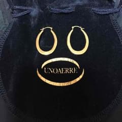 ウノアエレ 18Kシンプルフープピアスのサムネイル