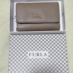 フルラ　FURLA　折財布　グレーのサムネイル