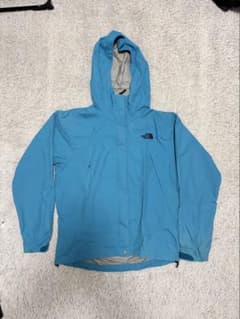 THE NORTH FACE マウンテンパーカー ライトブルーのサムネイル