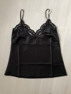 【arisa♡様専用】PEACH JOHN レーストリムサテンキャミソールのサムネイル