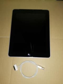 APPLE iPad ジャンク品 充電ケーブル付きのサムネイル