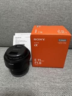 SONY E 11mm F1.8 単焦点レンズのサムネイル