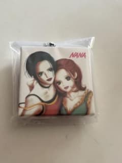 NANA CD風　アクリルチャームのカプセルトイ　　ナナ&ハチのサムネイル