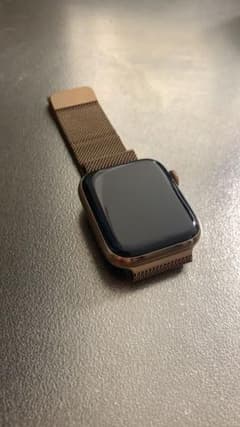 Apple Watch series4ステンレススチールのサムネイル