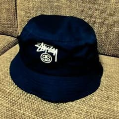 Stussyのバケツハットのサムネイル