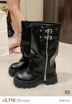 SHEIN 厚底ベルト付き ショートブーツブラックのサムネイル