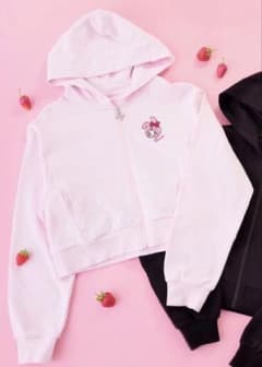 【美品】メゾピアノ べリエちゃん ショート丈ジップパーカ ピンク メゾピアノ ベリエちゃん ショート丈ジップパーカー - メルカリ