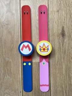 スーパーニンテンドーワールド　パワーアップバンド　マリオ、ピーチ姫2本セットのサムネイル