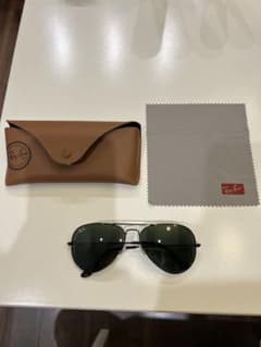 Ray-Ban Aviator サングラス ブラックのサムネイル