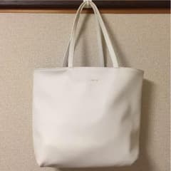 新品未使用♡LIPSERVISE リバーシブルマルチBAGのサムネイル