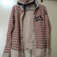 フード付きパーカーのサムネイル