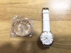 レディース用 腕時計&ブレスレットのサムネイル