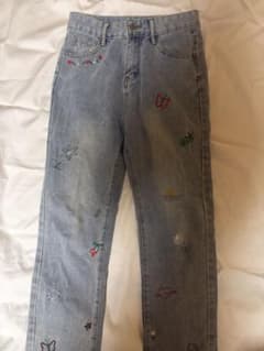 刺繍入りフリンジデニムパンツ