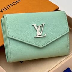 極上美品　日本限定　ルイヴィトン　ロックミニ　コンパクト　三つ折り財布　グリーン 極美品 ルイヴィトン ロックミニ ライトグリーン ICチップ 三つ折り