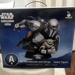 スターウォーズHappyくじ A賞マンダロリアン&グローグースタチュー
