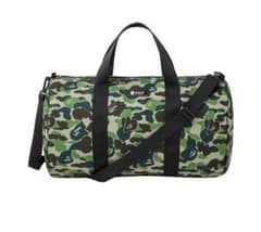 A BATHING APE カモフラ柄 ボストンバッグ 旅行バッグのサムネイル