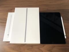 iPad Air 3 Wi-Fi+Cellularモデル 64GB + 周辺機器のサムネイル