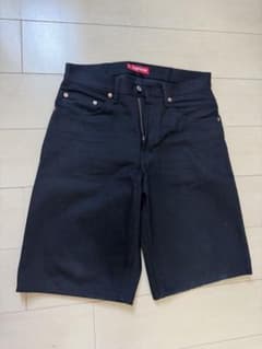Supreme Baggy Selvedge Denim Short 30インチのサムネイル