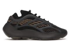 adidas Yeezy 700 V3 Clay Brownのサムネイル