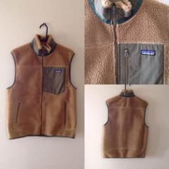 patagoniaパタゴニア ボア ベストのサムネイル