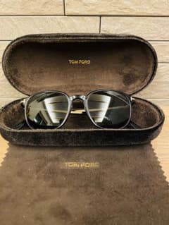TOM FORD サングラスのサムネイル
