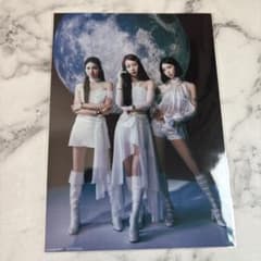 IS:SUE 特典生写真のサムネイル