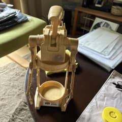 何かのキャラクターです。のサムネイル
