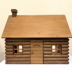 【希少・初期】シルバニアファミリー 木製丸太小屋（ハウス単品・美品）のサムネイル