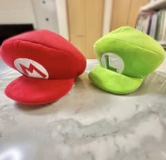 ユニバ マリオ帽子のサムネイル