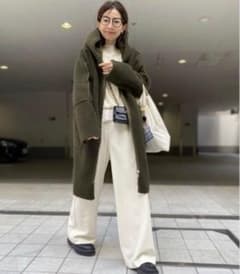 LOU Andrea/ルーアンドレア MOUTON FAKE HOOD COAT - メルカリ
