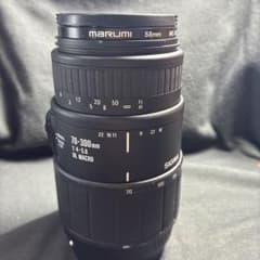 SIGMA 70-300mm F4-5.6 DL MACRO レンズのサムネイル