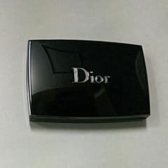 Dior ファンデーションケースのサムネイル