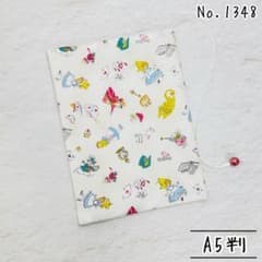 북 커버 이상한 나라의 앨리스 무늬 오프 화이트 A5판