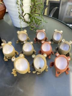 カエル君の合唱団  ミニ植木鉢　⑩のサムネイル
