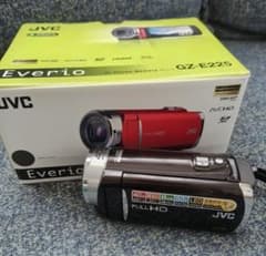 ビデオカメラ JVC GZ-E225-T Everio Amazon | JVCKENWOOD JVC ビデオカメラ EVERIO GZ-E225 内蔵メモリー