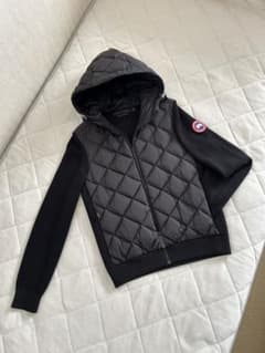[美品]Canada Gooseハイブリッジキルテッドニットフーディー[SP]黒のサムネイル