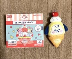 BT21 FamilyMart Exclusive Plush Badge: CHIMMY