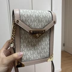MICHAELKORS ショルダーバッグのサムネイル