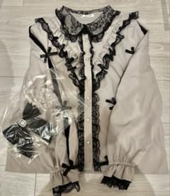 NOEMIE 長袖ブラウス レースフリル ベージュのサムネイル