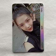 tripleS AAA ユビン Objekt A210a QR送信可】tripleS トエス ユビン YuBin objekt A207 - メルカリ