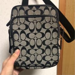 ♡彩音♡さん専用COACH ショルダーバッグのサムネイル