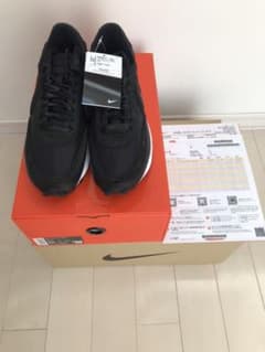 NIKEサカイのサムネイル