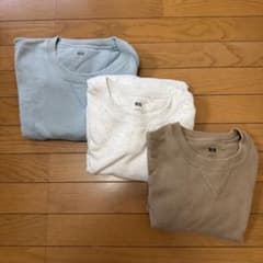 お得　UNIQLO スウェットシャツ（長袖）３点セットのサムネイル