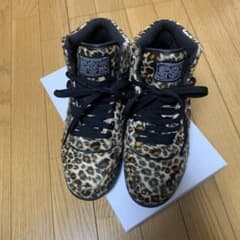 ⭐*️様 ＶＡＮＳヒョウ柄のサムネイル