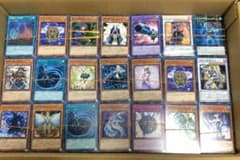 遊戯王 大量！！ まとめ売り 10000枚のサムネイル
