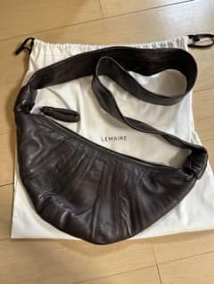 LEMAIRE クロワッサンバッグ レザー dark chocolateのサムネイル