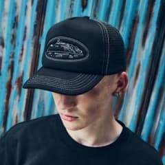 新品未使用品Corteiz Outline Trucker キャップ