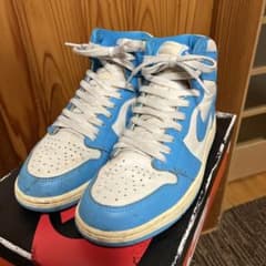 AJ1 レトロhigh OG(UNC Reimagined)のサムネイル